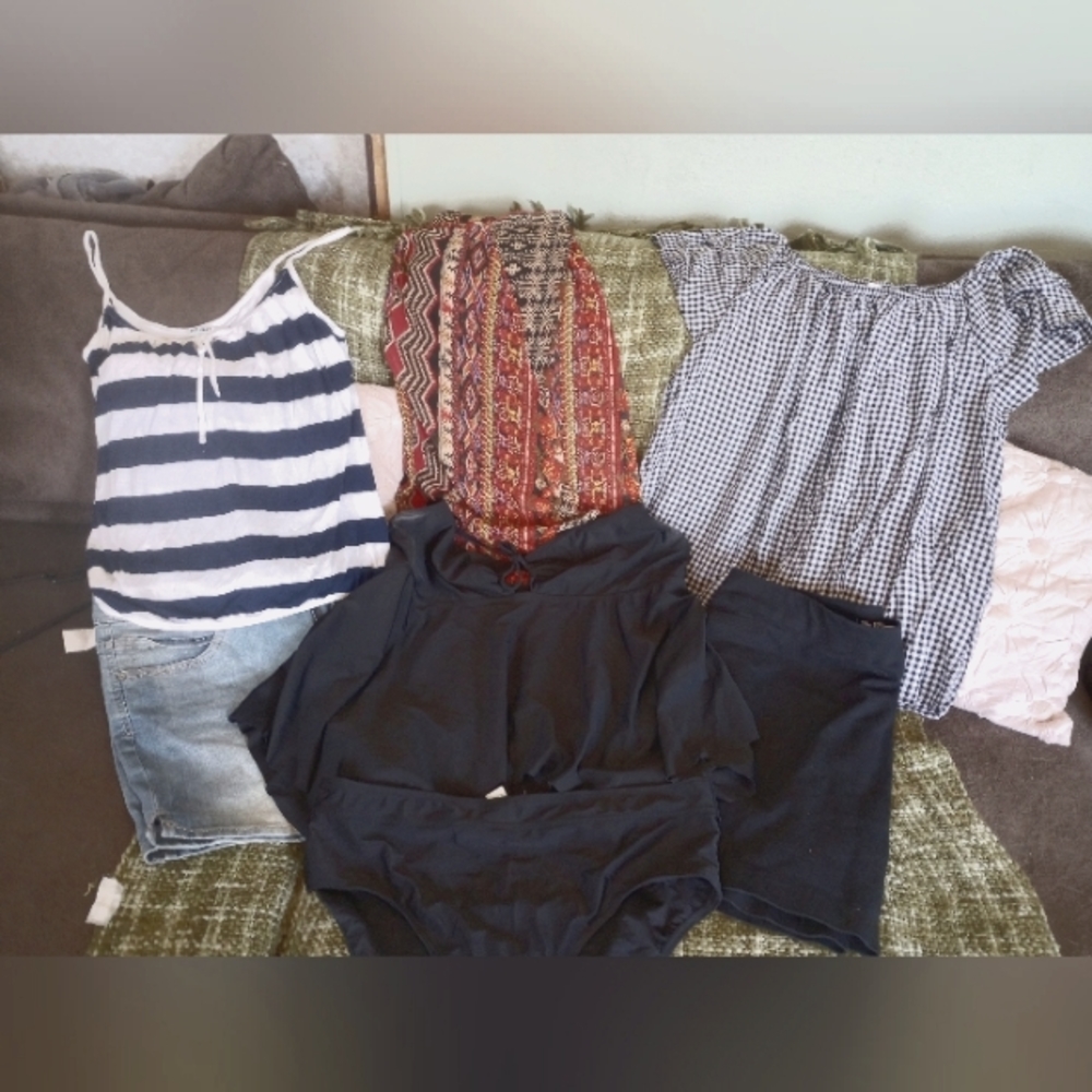 3 CUTE SUMMER OUTFITS SIZE 1X (5-72)